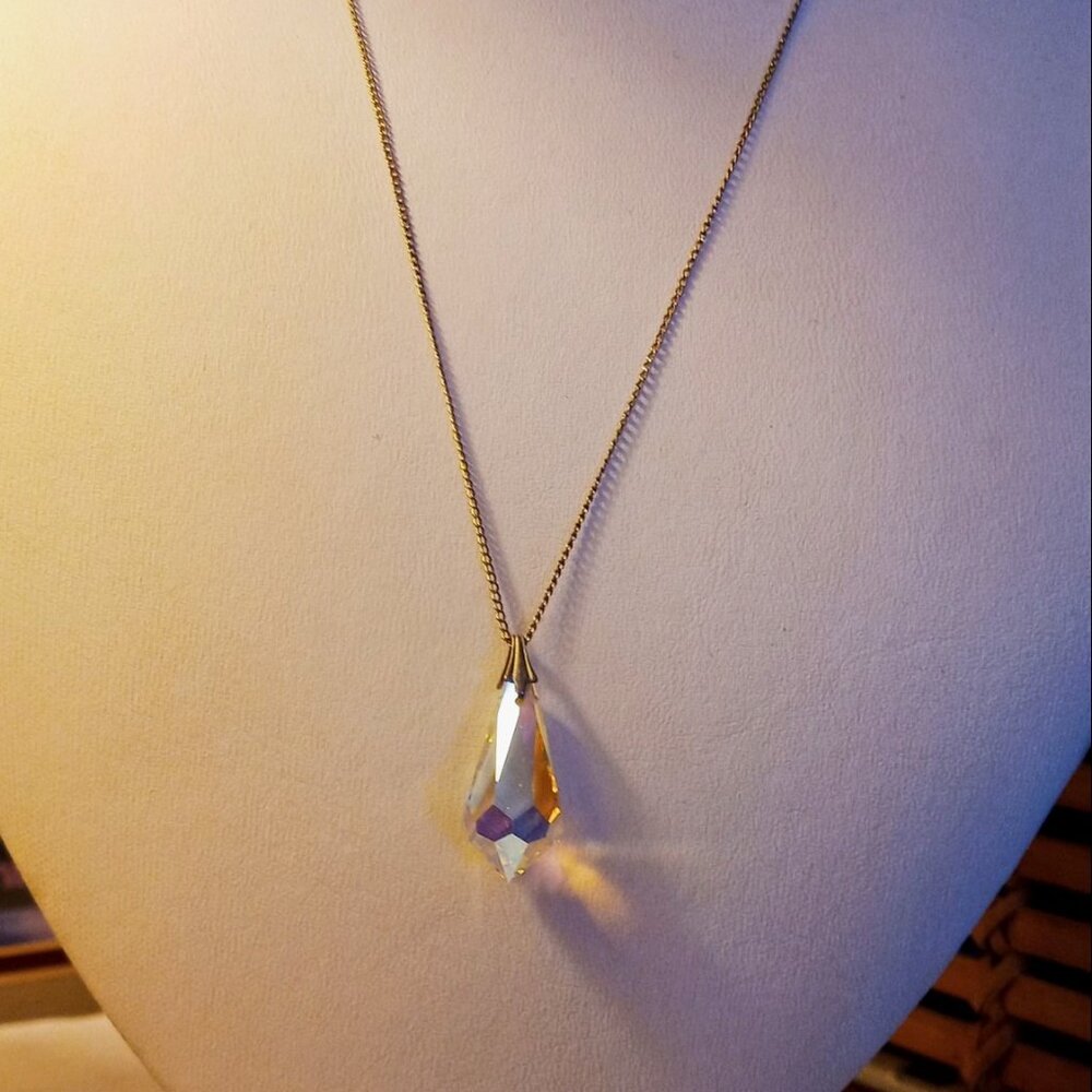 🔥🔥Stunning Vintage Sparkling Teardrop Aurora Crystal Pendant Necklace🔥🔥 - Picture 6 of 9